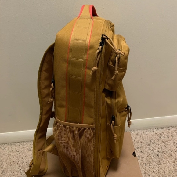 SOLD! Nike Backpack - Picture 3 of 3